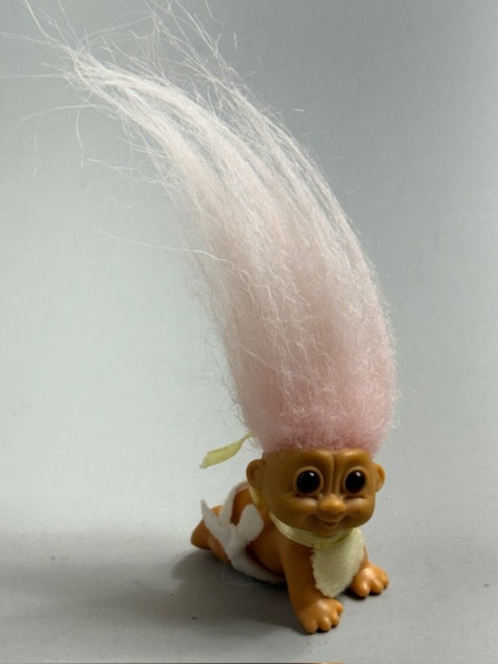 Vintage Russ Berrie Troll Toy Figure Pixie Elf Pink Hair Baby Crawl Bib Diaper